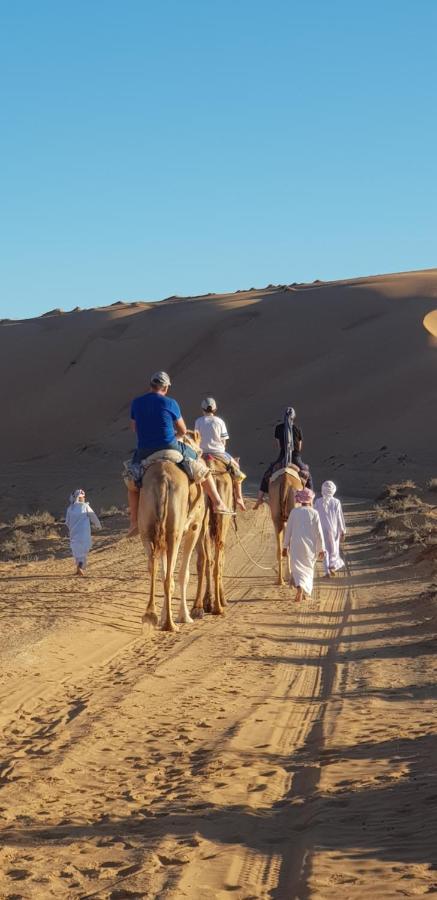 Готель Al Hawiyah Camp Екстер'єр фото