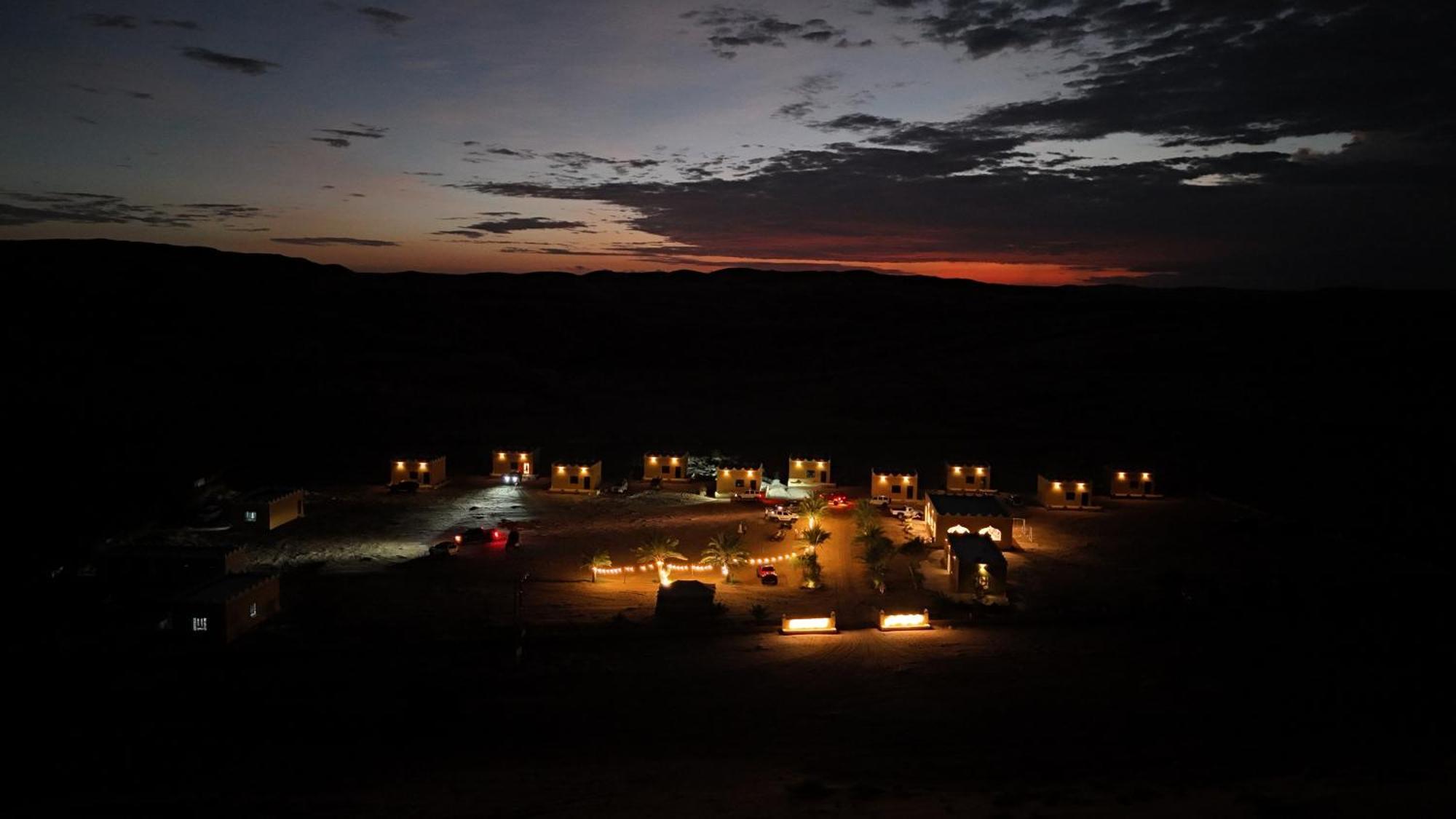 Готель Al Hawiyah Camp Екстер'єр фото