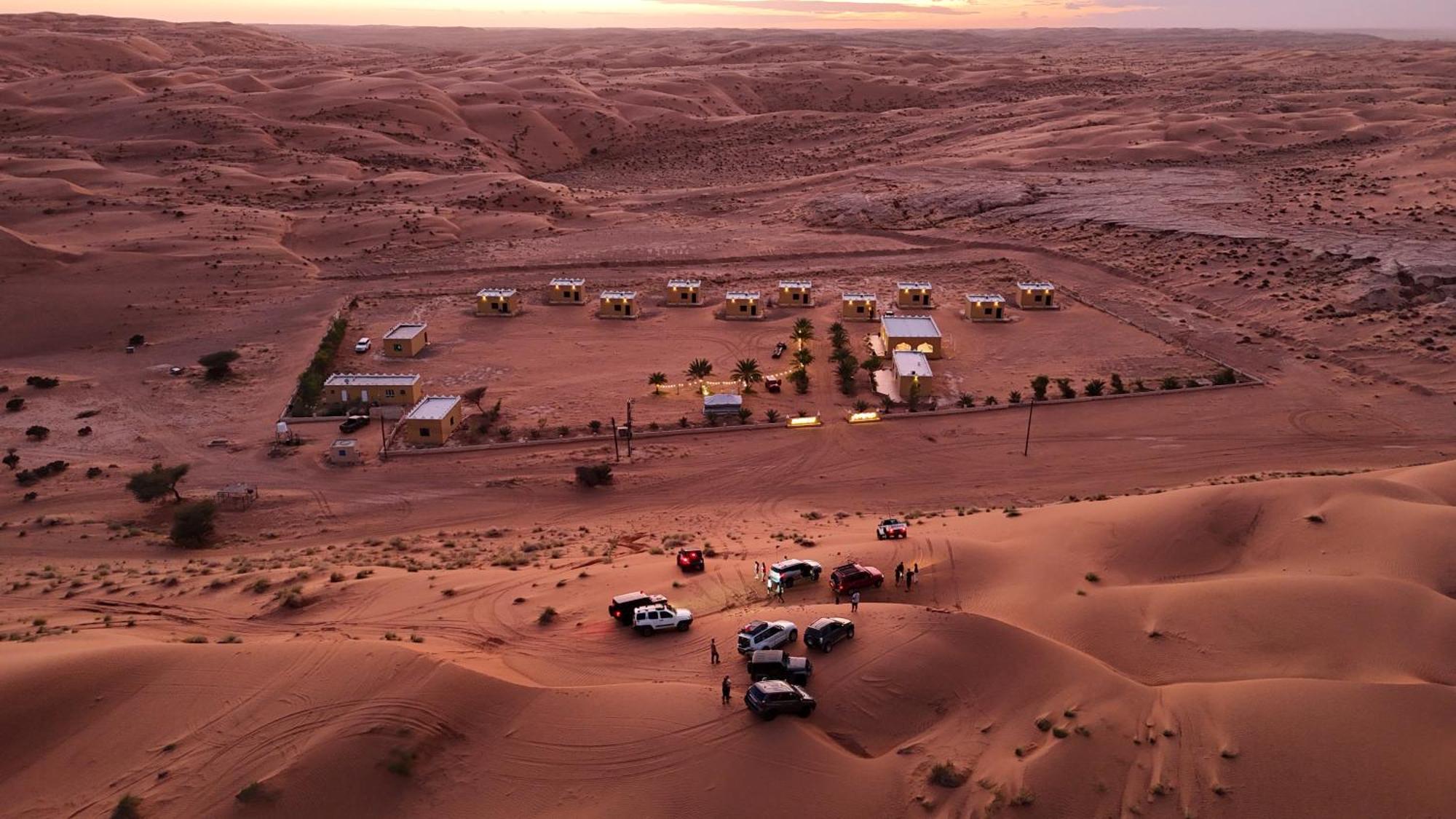 Готель Al Hawiyah Camp Екстер'єр фото